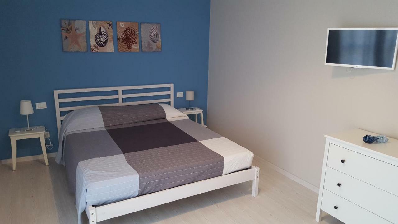 Galu Guest House Gaeta Ngoại thất bức ảnh